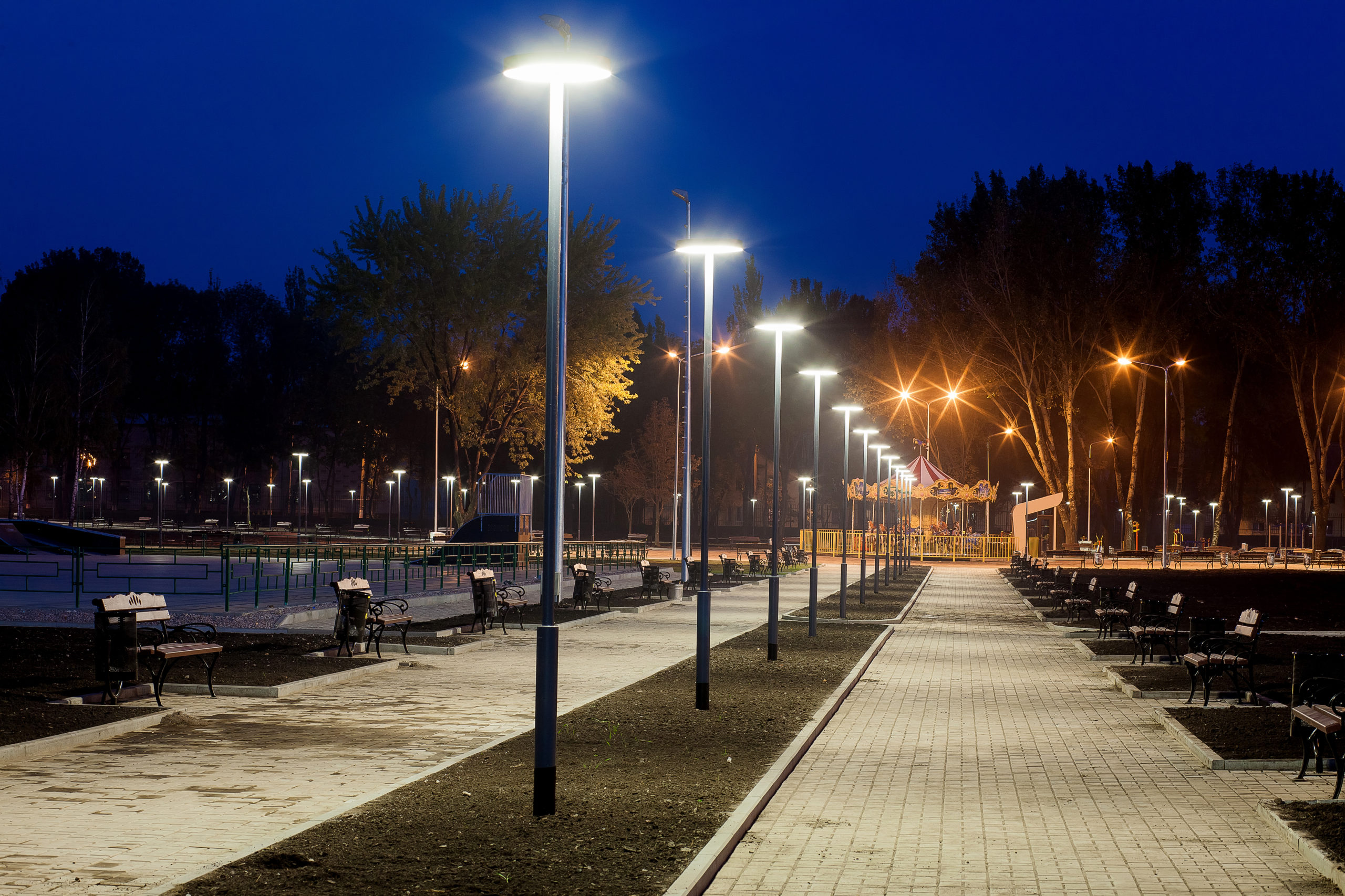 public Park infrastructure, night lighting