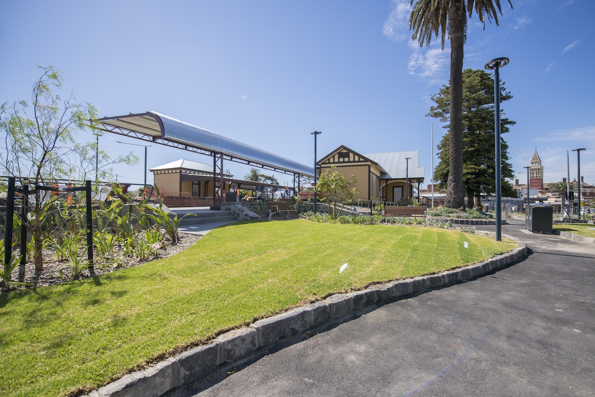 Old-Mentone-Stations-heritage-listed-building-deck;