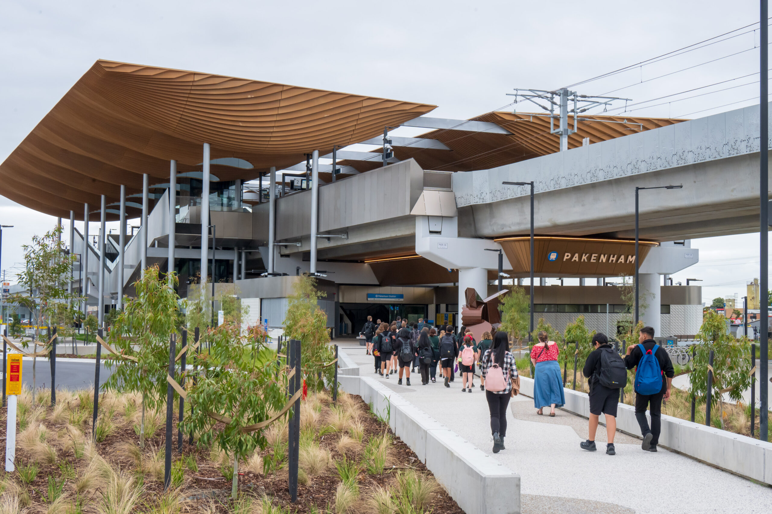 Pakenham_09122024_Pakenham Station-57;